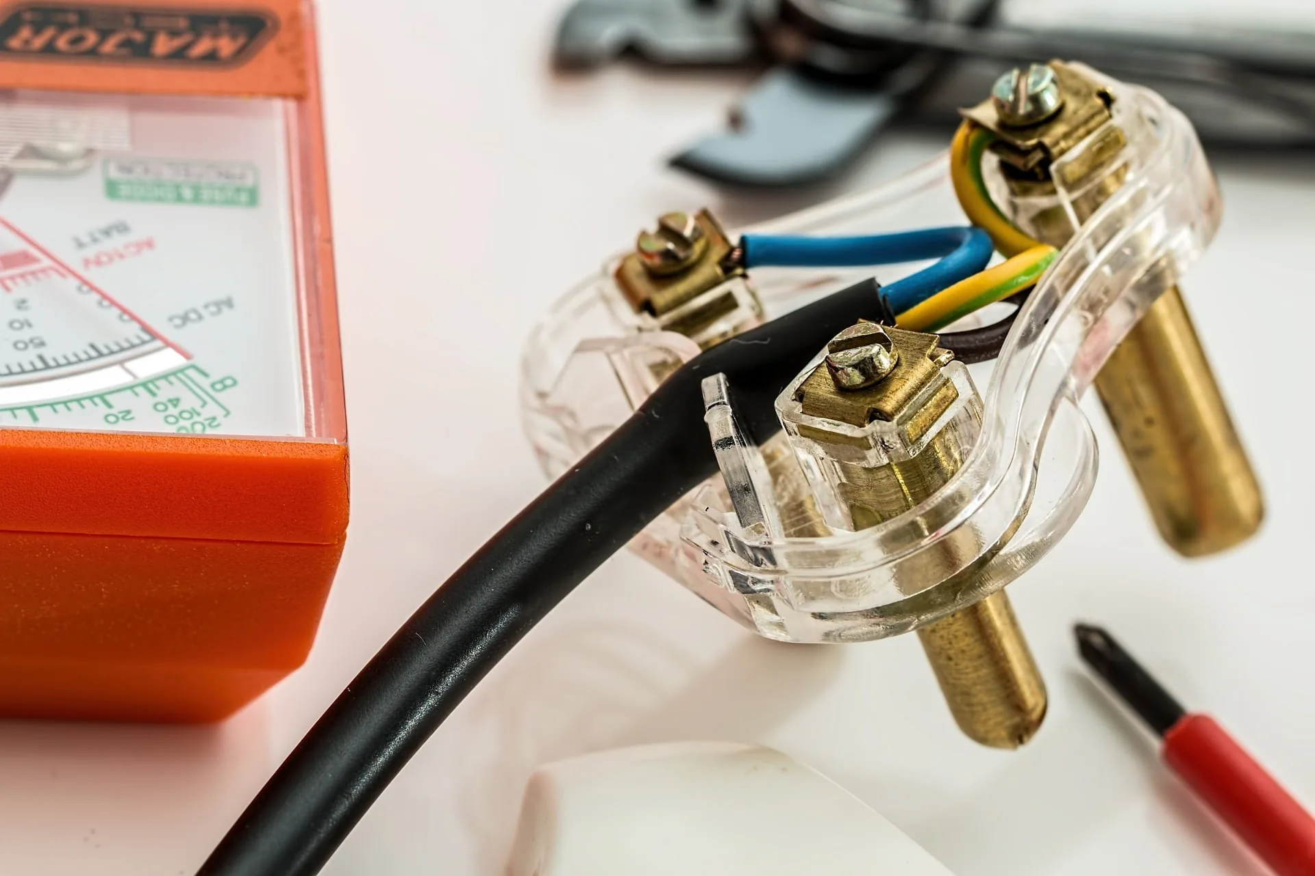 Recherche de panne en magasin — réalisation IM Électricien à Intervention rapide